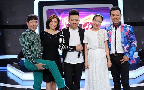Xem clip Vân Sơn, Hồng Đào minh họa Tình nghèo có nhau