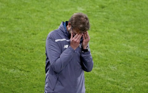 HLV Klopp: “Các cầu thủ Liverpool xuống tinh thần quá nhanh”