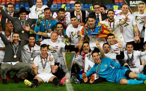 Chiến tích “bình dị” của Sevilla