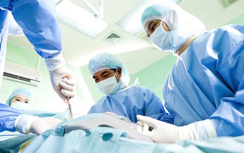 ​Rủi ro khi phẫu thuật thoát vị đĩa đệm