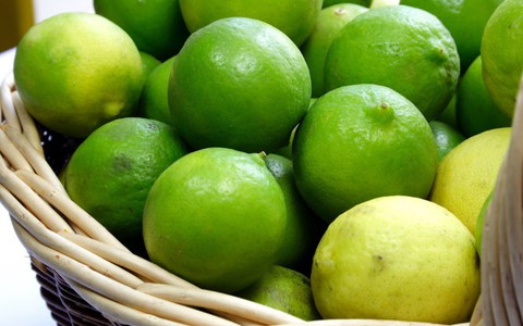 ​Một số bài thuốc chữa bệnh từ quả chanh