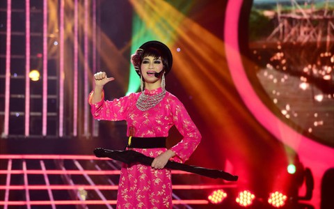 Hòa Minzy - “ẩn số” mới của showbiz Việt