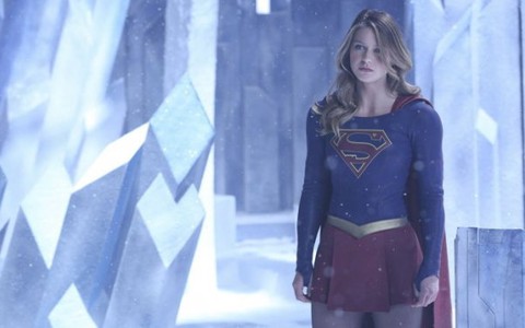 Superman phiên bản truyền hình
sẽ “giải cứu” Supergirl ?