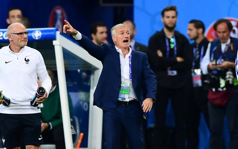 Điểm cộng cho Didier Deschamps