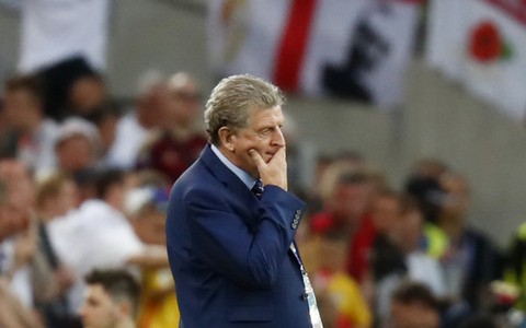 HLV Hodgson: “Đây là một trận hòa cay đắng”
