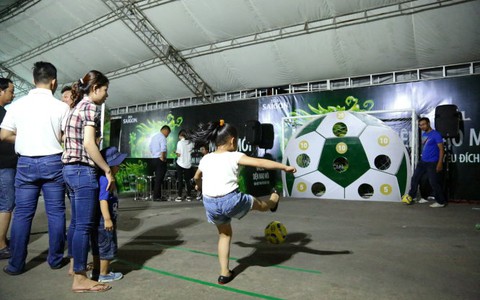 Có fan zone, xem trận nào cũng vui!