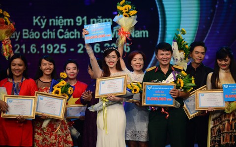 Báo Tuổi Trẻ đoạt giải nhất Điểm hẹn tháng 6