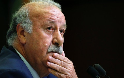 HLV Del Bosque tuyên bố nghỉ hưu