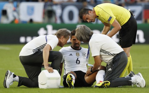 Điểm tin tối 4-7: Tuyển Đức mất tiếp Khedira