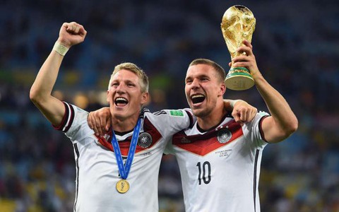 Điểm tin sáng 14-7: Matthaus khuyên Schweinsteiger và Podolski chia tay tuyển Đức