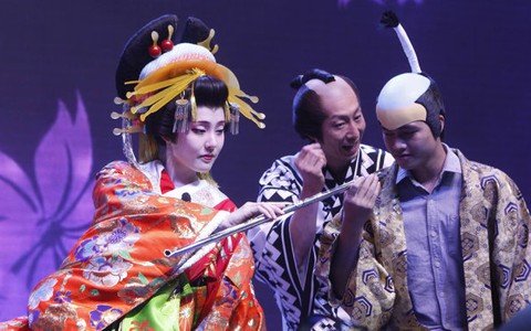 Tận mắt xem nàng Maiko múa tại Việt Nam