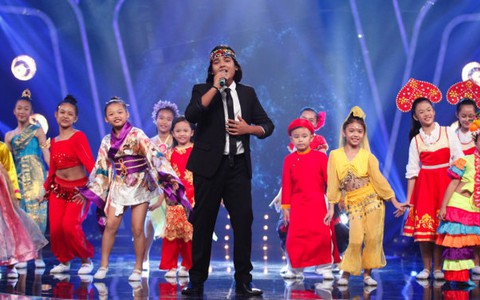 Xem clip Bảo Trân, Jayden, Gia Khiêm "bùng nổ" ở Vietnam Idol Kids
