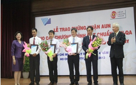 AUN-QA: Cơ sở đáng tin cậy cho việc chọn lựa trường của phụ huynh và học sinh