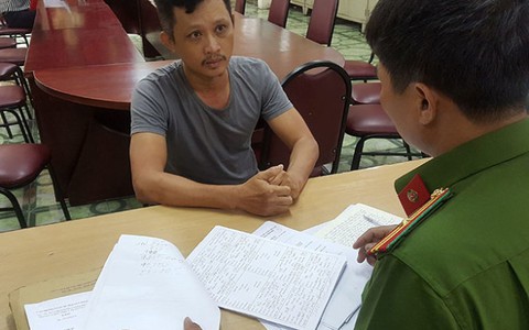 Làm giả giấy tờ bán xe cổ ra nước ngoài