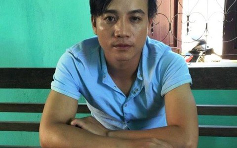 Khởi tố một giáo viên tội cướp giật