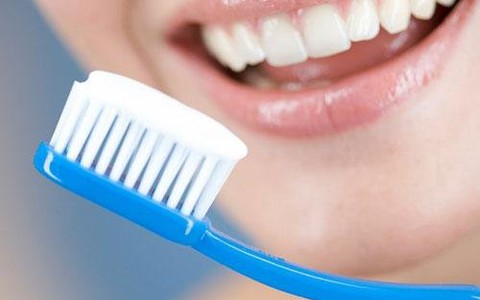 ​Flour và sức khỏe răng miệng