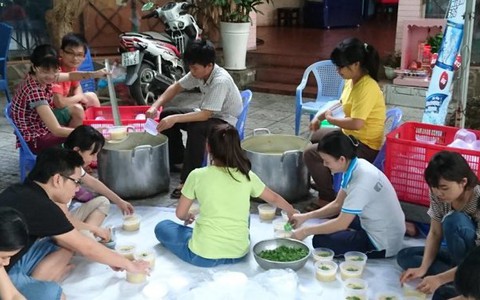 Nồi cháo nghĩa tình từ các lập trình viên