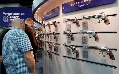 Texas cho phép sinh viên mang súng vào lớp học