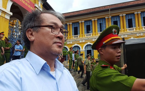 Ngân hàng Nhà nước: "Cái này tôi có được trả lời không HĐXX?"