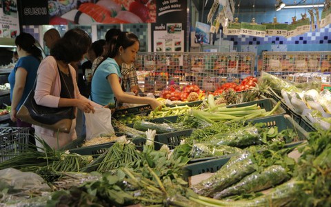Chọn ăn “tự nhiên”, bớt lê la hàng quán