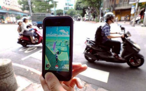 Nghe đọc báo 11-8: Pokémon phá bản đồ Google Maps?