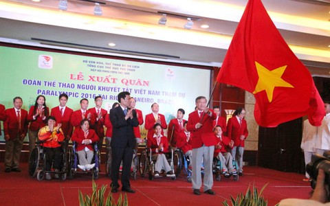 Đoàn VN xuất quân dự Paralympic 2016: Lên đường may mắn