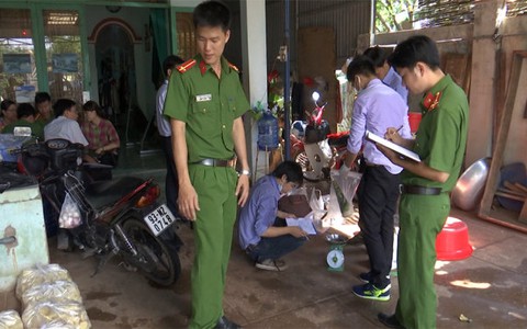 Kinh hãi gần 300kg măng tre nhiễm hóa chất bột trắng