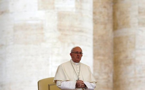 Giáo hoàng cải tổ Vatican, trực tiếp coi sóc vấn đề nhập cư