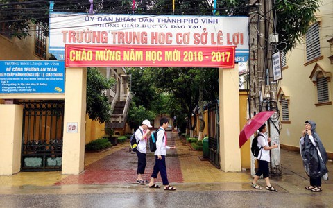Hàng chục phụ huynh kiến nghị dừng VNEN