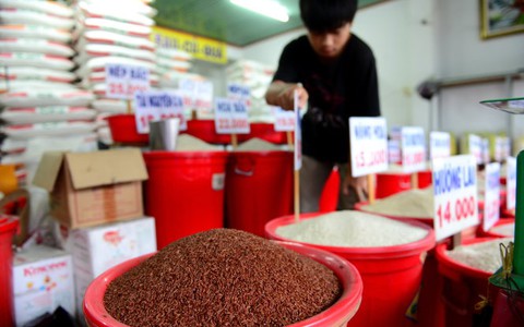 Phòng bệnh bằng... gạo