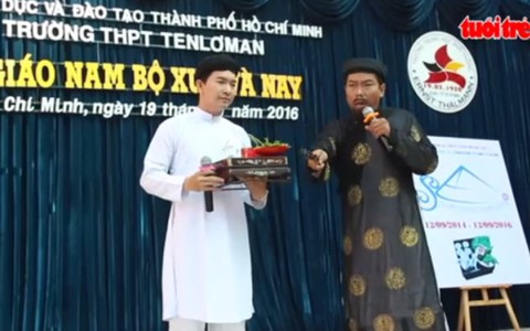 Vinh danh lễ giáo Nam Bộ xưa ở trường học