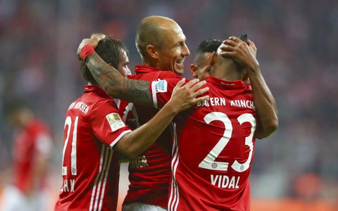 ​Thắng dễ Hertha Berlin, Bayern độc chiếm ngôi đầu
