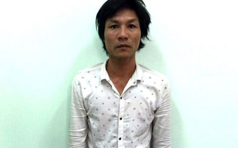 Ghen tuông, dùng dao chém đứt tai tình địch