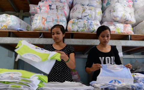 Sức mua yếu, doanh nghiệp ngại vay vốn