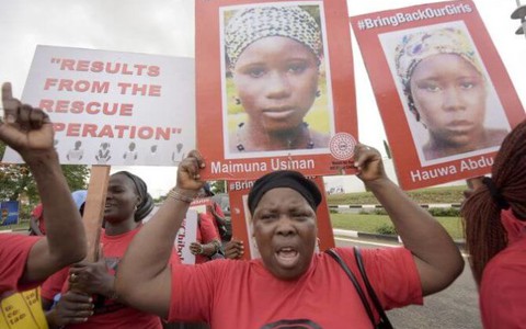 Boko Haram trao trả 21 nữ sinh Chibok cho Nigeria