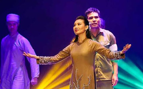 Giấc mơ: kịch kết hợp cải lương, hát bội, múa đương đại