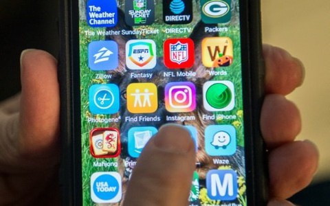 Instagram cho mua hàng trực tuyến trong ứng dụng