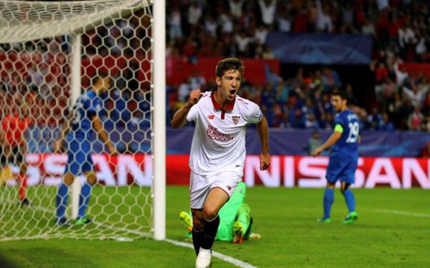 Sevilla và Dortmund giành vé vào vòng 16 đội