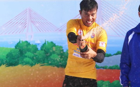 Đội VUS TP.HCM lập cú đúp ở Giải xe đạp Nam Kỳ Khởi Nghĩa