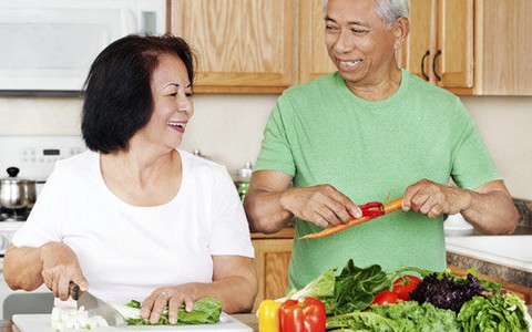 Người cao tuổi và bệnh táo bón
