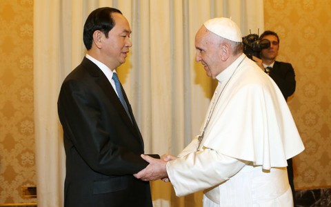 Chủ tịch nước Trần Đại Quang hội kiến Giáo hoàng Francis