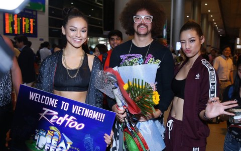 Dàn sao Việt hội ngộ ông hoàng rock party trong Yan Beatfest 2016