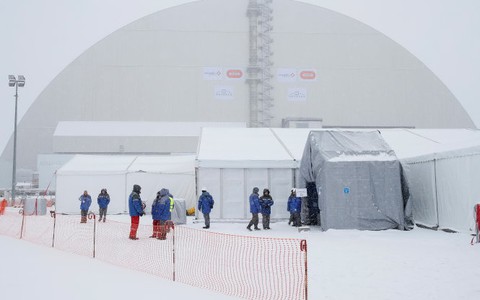 'Quan tài' để chôn nhà máy điện hạt nhân Chernobyl như thế nào?