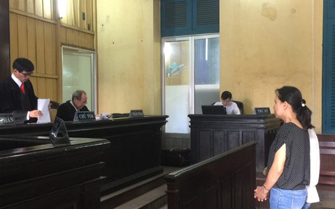 Y án 3 nhân viên kế toán bỏ túi tiền viện phí
