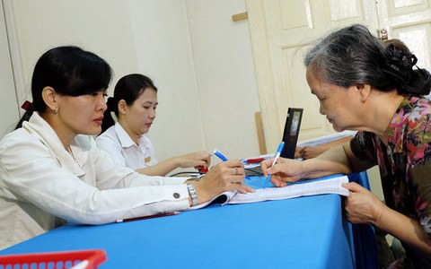 Nhiều loại trợ cấp, chế độ sẽ được chi trả qua bưu điện