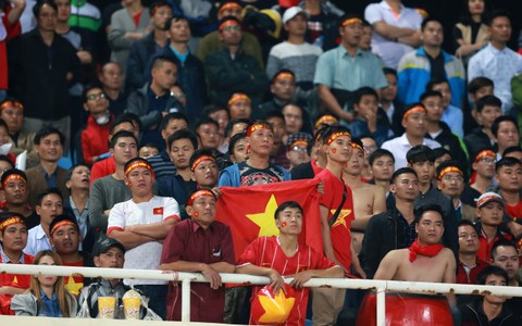 Thương cổ động viên