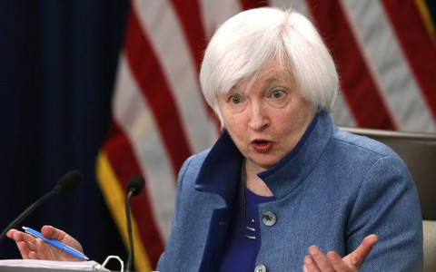 Đồng USD tăng giá sau quyết định tăng lãi suất của FED