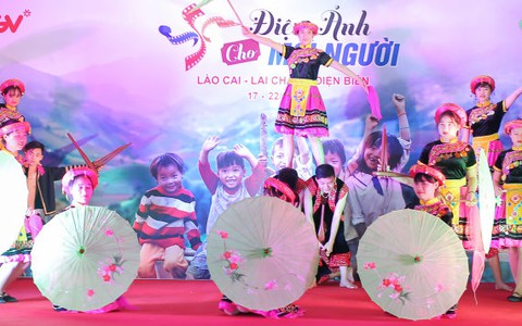 Điện ảnh cho mọi người: Chiếu phim miễn phí cho vùng cao