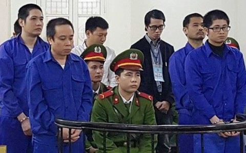 8 cựu cán bộ tham nhũng tại Vinawaco lĩnh án