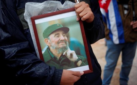 Cuba cấm sử dụng tên Fidel Castro đặt cho các loại danh hiệu, huân chương